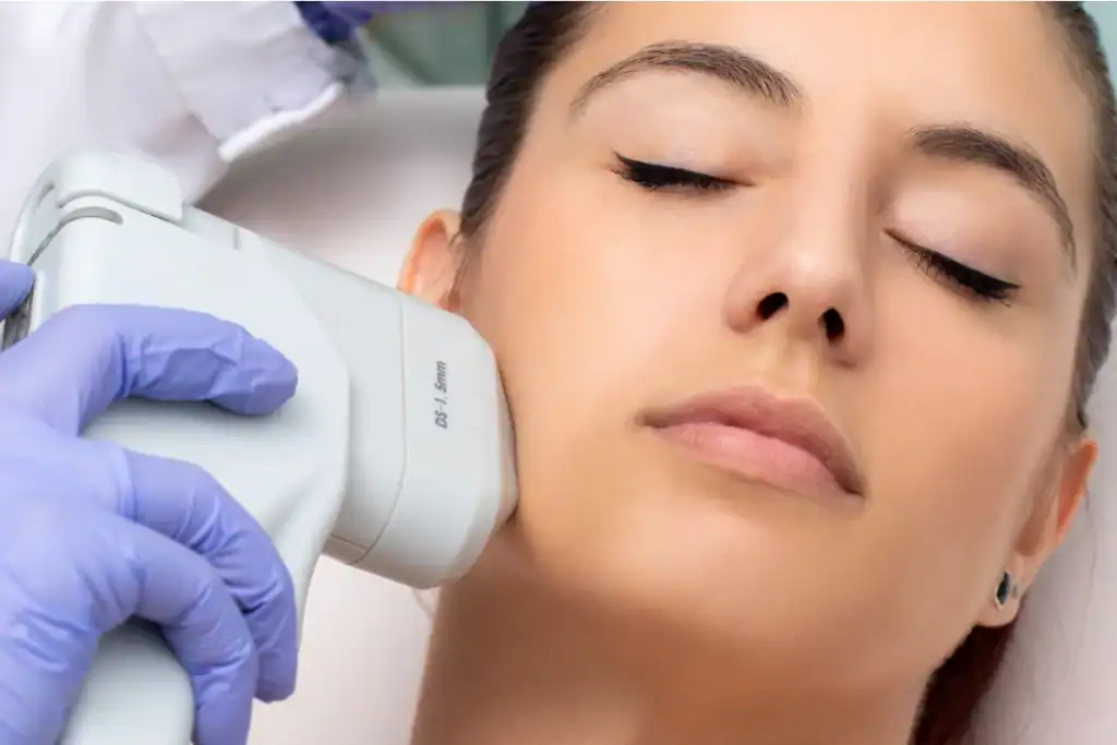 Discover the Perfect Duo: Morpheus8 and HIFU 2 Image of Morpheus8 And HIFU Combined with Lipo 360 Epping